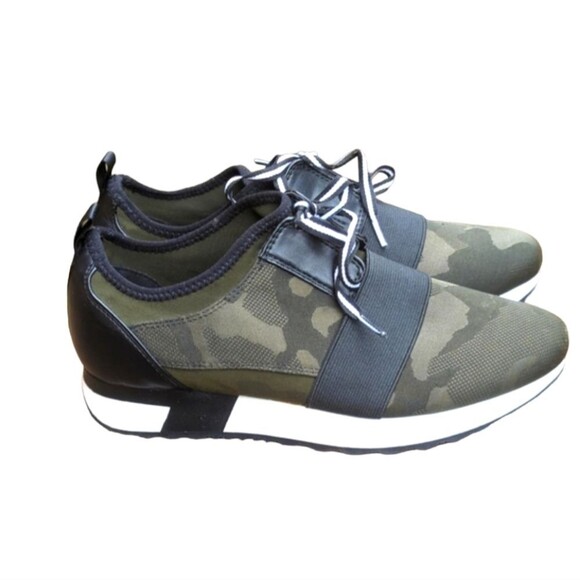 Steve Madden army print shoe - Picture 1 of 7